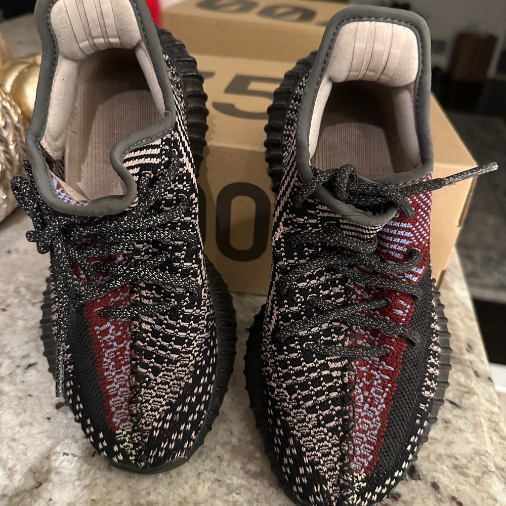 Yeezy boost 350 size 5